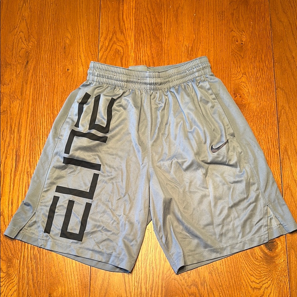 Nike Elite Men's Gray Shorts
